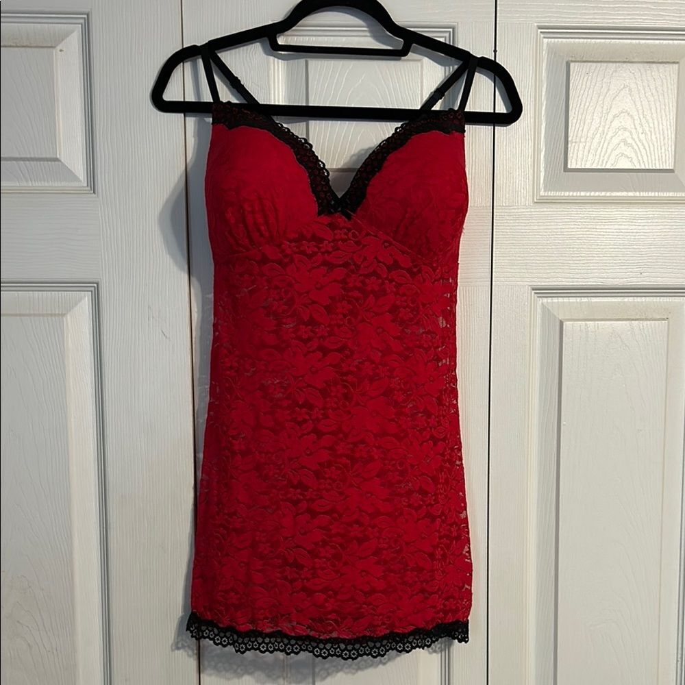 GILLIGAN & O'MALLEY Red Black Lace Chemise Negligee Sleep Sexy Bra Teddy Lace Lg